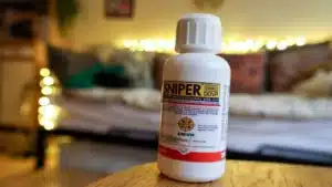 SNIPER 1000 EC : Un Insecticide Dangereux !
